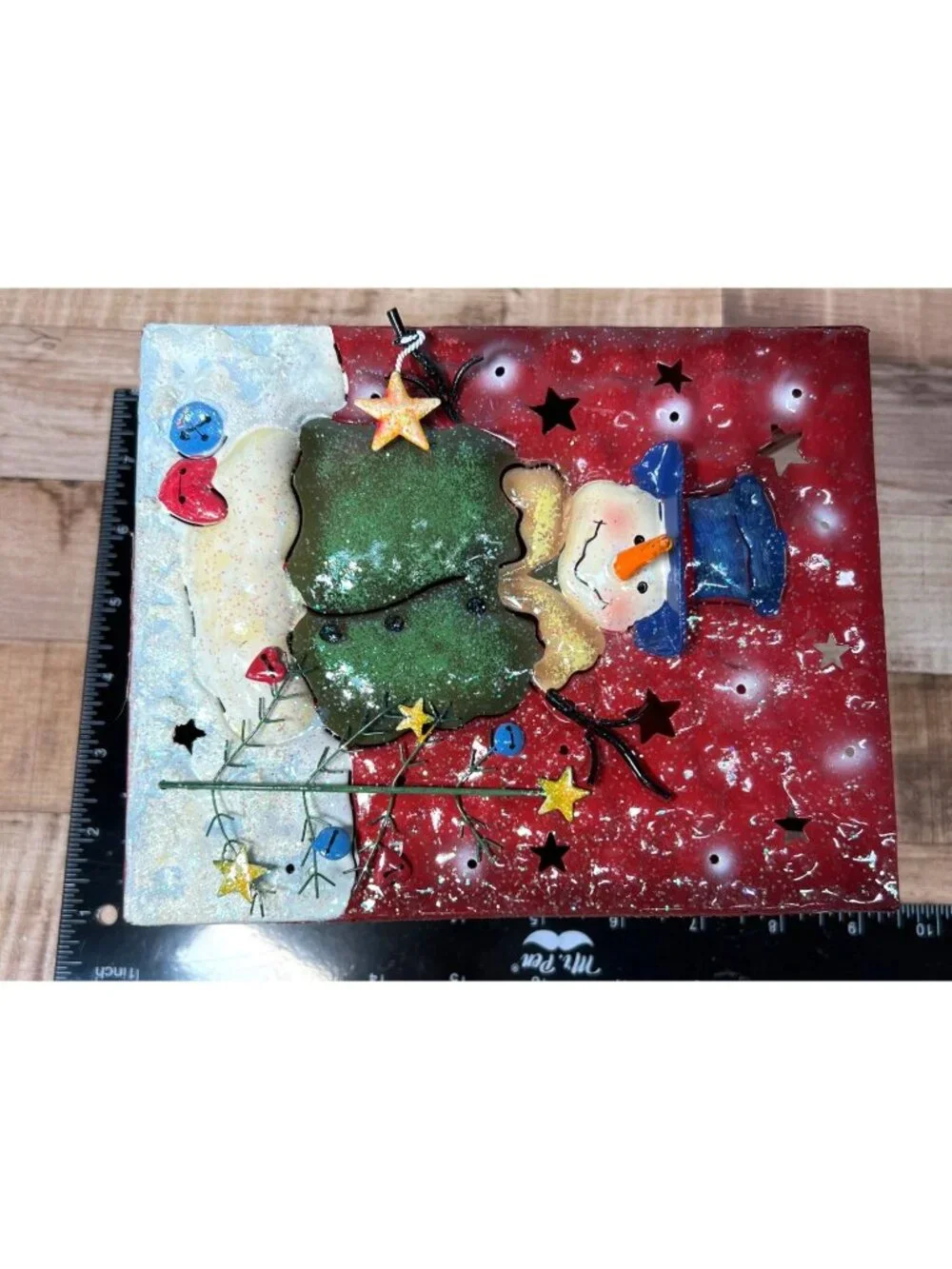 Decorative Holiday Metal Candle Holder With Snowman Design